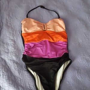 One piece bathing suit